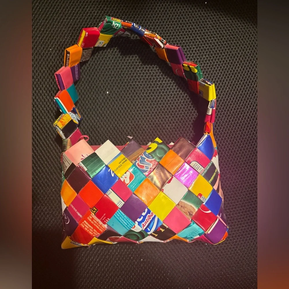 Colorful Woven Women's Bag - Picture 1 of 4